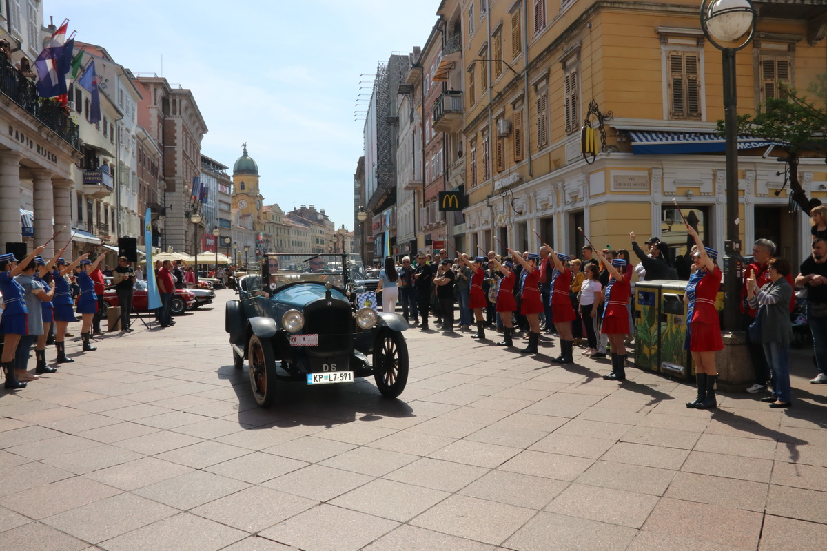 Rijeka,  27. međunarodni oldtimer auto-rally