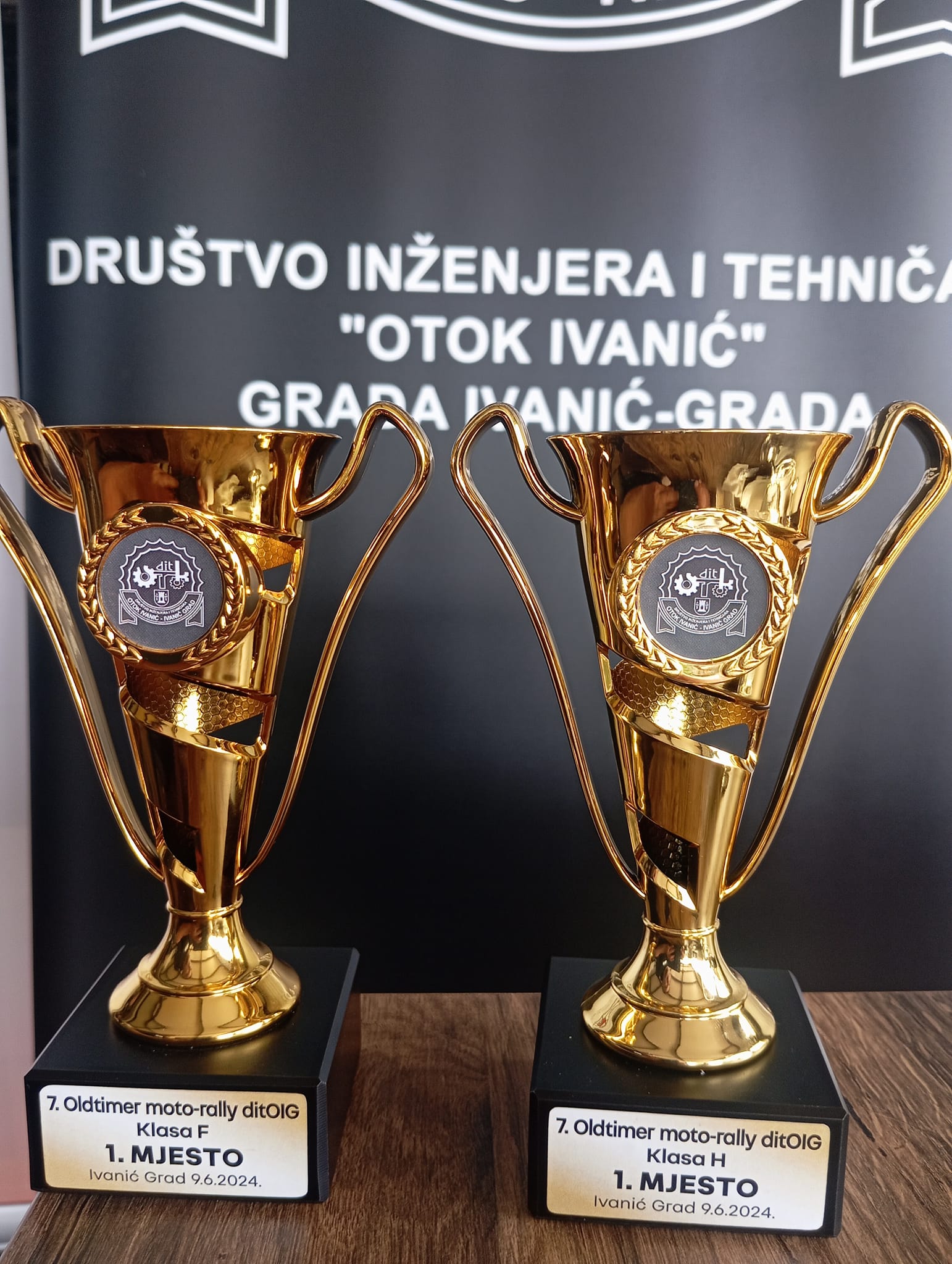 Oldtimer rally u Ivanić-Gradu